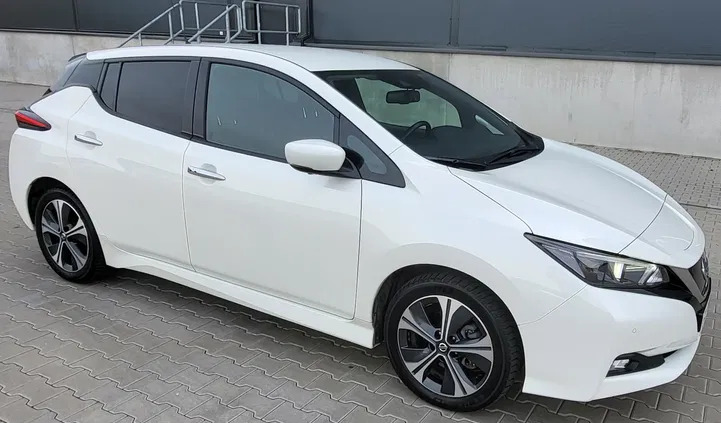 samochody osobowe Nissan Leaf cena 71900 przebieg: 54000, rok produkcji 2019 z Limanowa